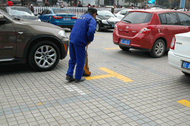 車站前廣場清潔